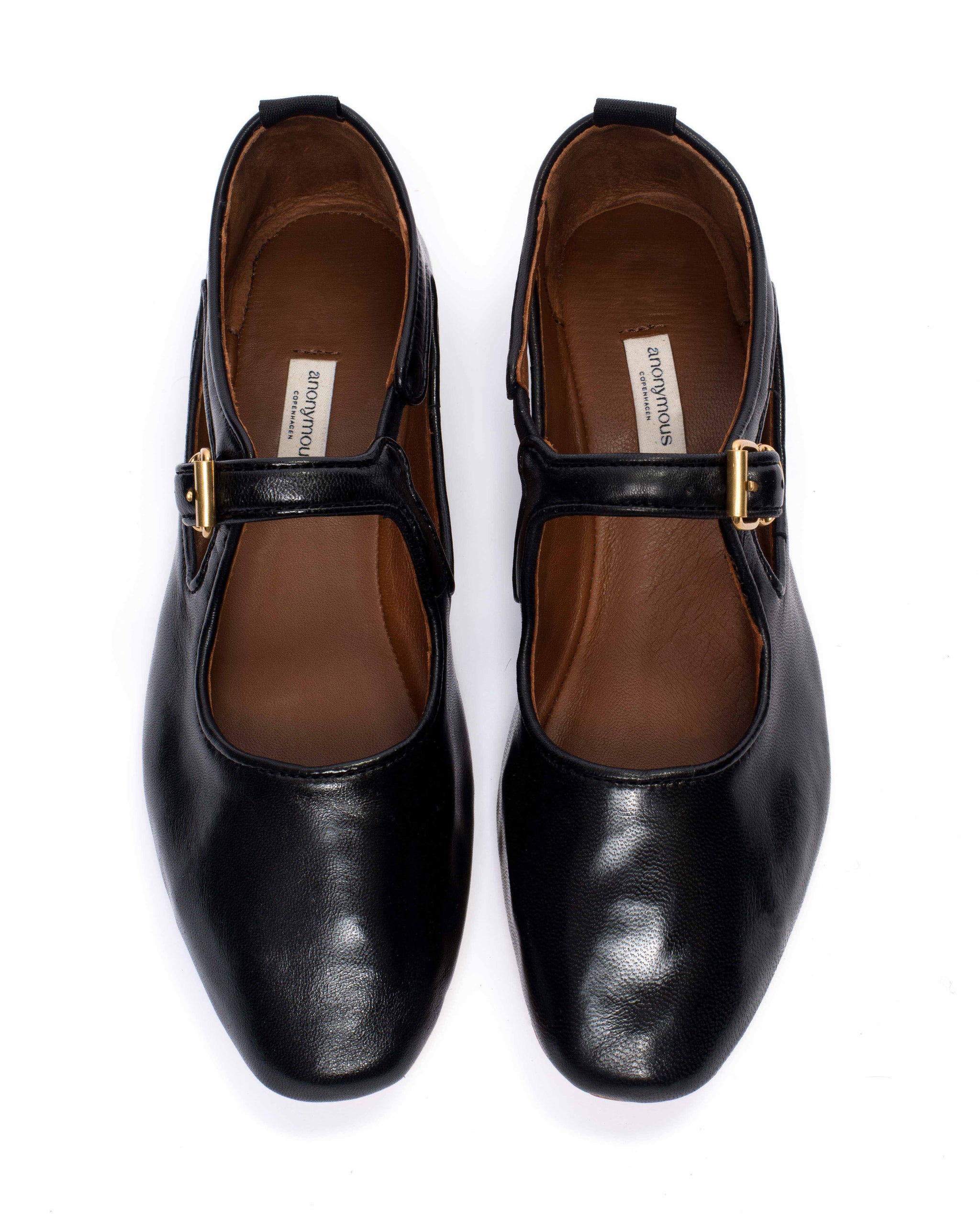 Packshot18_e46387e3-888a-4a3d-adad-08fbba331eb1_2048x